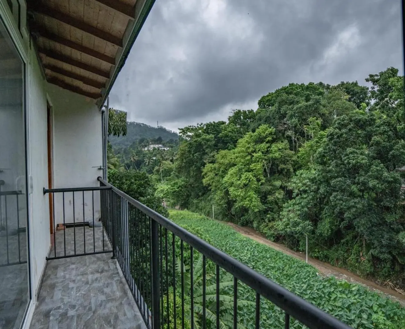 The Kandy Downtown Green House Katugastota 0*,  Šrí Lanka
